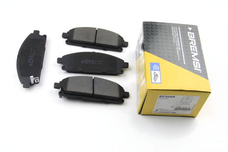 Передні гальмівні колодки Nissan X-Trail/Pathfinder, Bremsi (BP3068)