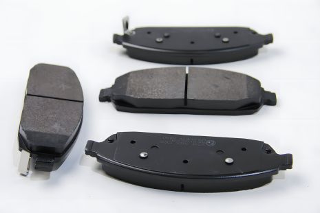 Гальмівні колодки Grand Cherokee/Commander 05-10 3.0-5.7, A.B.S. (37517)