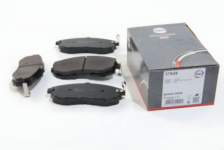 Передние тормозные колодки Cube/Juke/Latitude/SX4/Teana (06-21), ABS (37648) Передние тормозные колодки Cube/Juke/Latitude/SX4/Teana (06-21), ABS (37648)