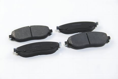 Передні гальмівні колодки, RENAULT Autotechteile (5040194)