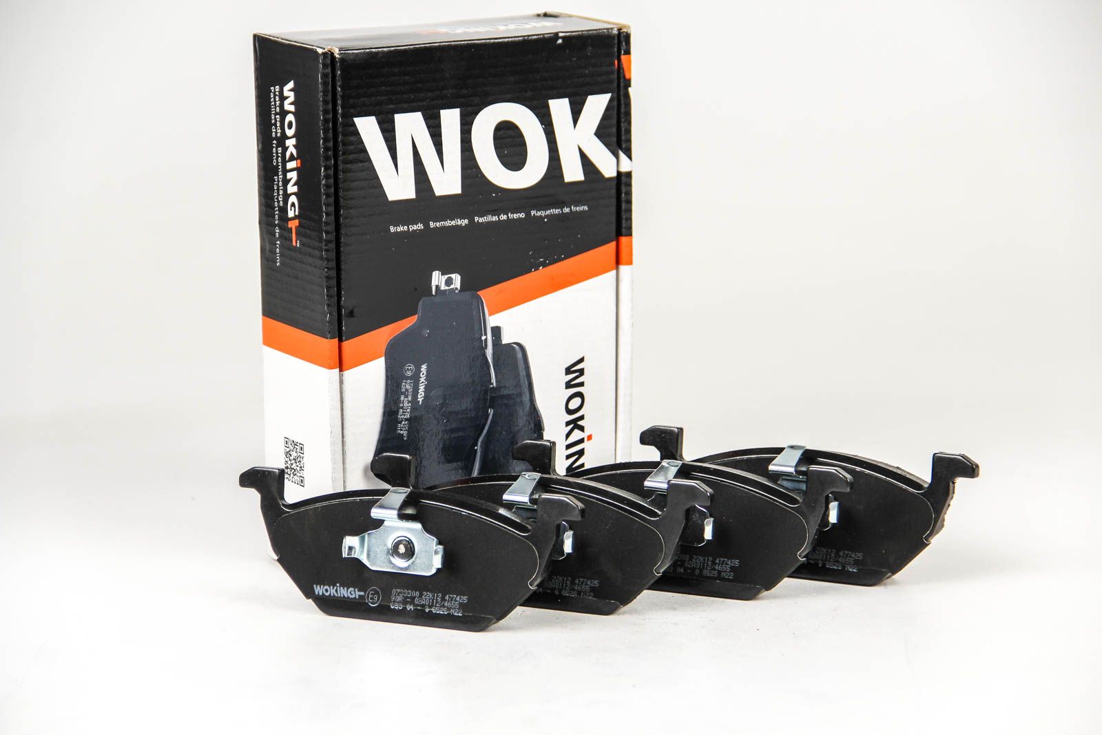 Передні гальмівні колодки WOKING для Caddy III/Golf V/Passat B6/Octavia A5 (P733300) Передні гальмівні колодки WOKING для Caddy III/Golf V/Passat B6/Octavia A5 (P733300)