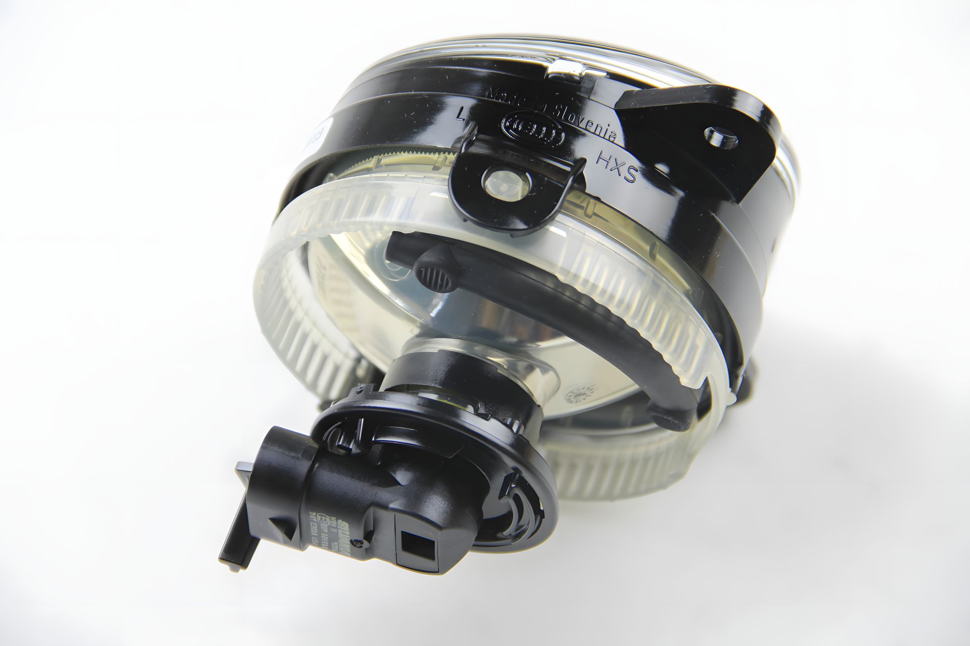 Левая противотуманная фара - FABIA, ROOMSTER (5J), POLO (9N_), TOUAREG (7LA, 7L6, 7L7), HELLA(1N0271247051) Левая противотуманная фара - FABIA, ROOMSTER (5J), POLO (9N_), TOUAREG (7LA, 7L6, 7L7), HELLA(1N0271247051)