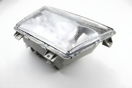 Фара для Sprinter 95-00 L (без пр/туман), BASBUG (BSG60800007)