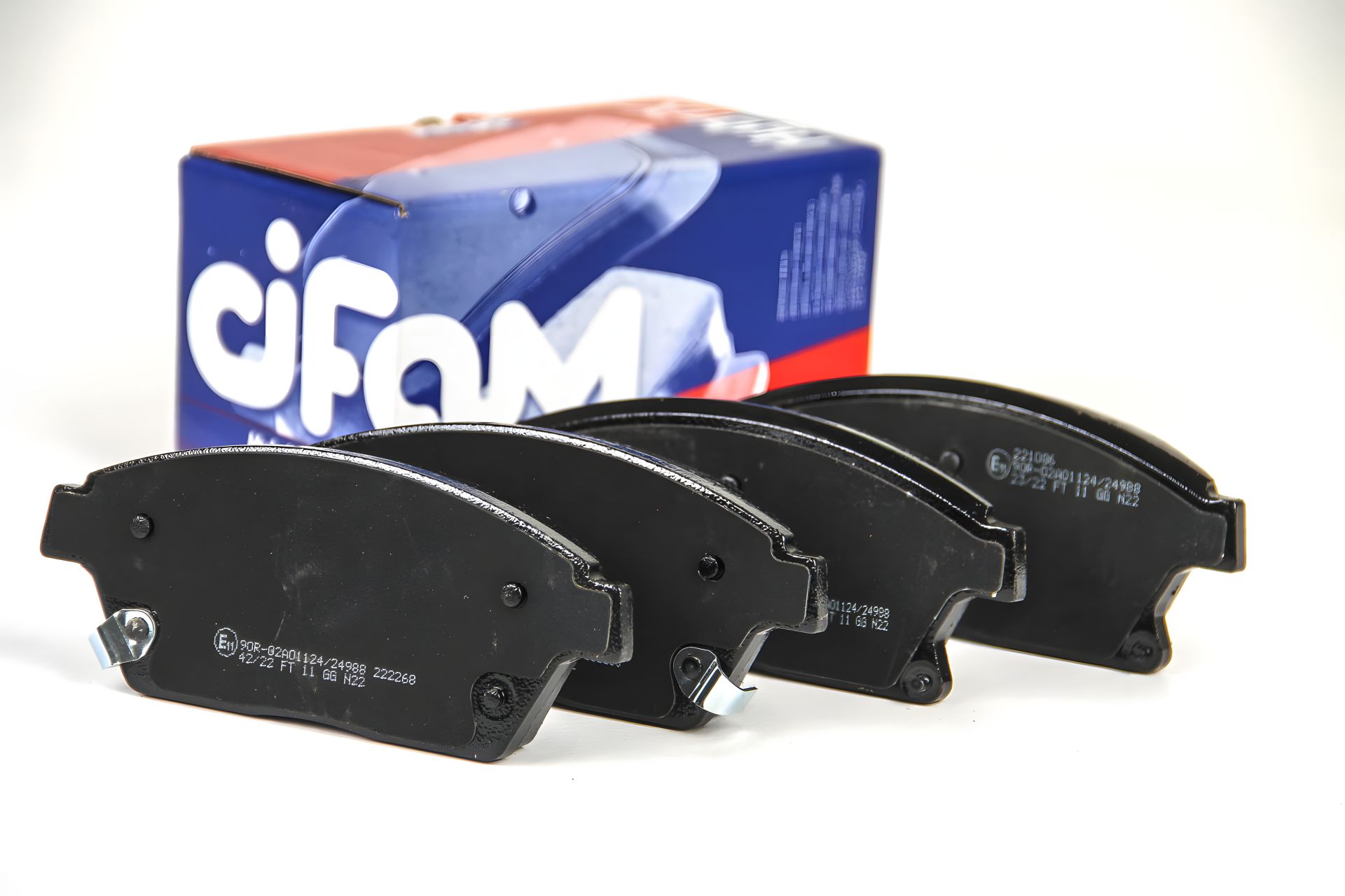 Комплект передніх гальмівних колодок для Zafira/Astra/Cruze/Volt 09-, CIFAM (8228390) Комплект передніх гальмівних колодок для Zafira/Astra/Cruze/Volt 09-, CIFAM (8228390)