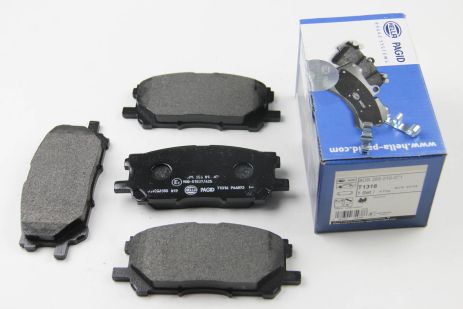 Колодки передние тормозные Lexus RX 300 05.03-, HELLA PAGID (8DB355010071) Колодки передние тормозные Lexus RX 300 05.03-, HELLA PAGID (8DB355010071)