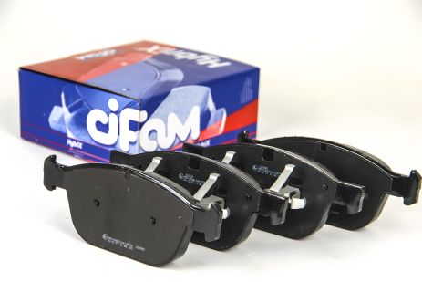 Передние тормозные колодки для XC60/XC90 02-2.0-4.4, CIFAM (8228340)