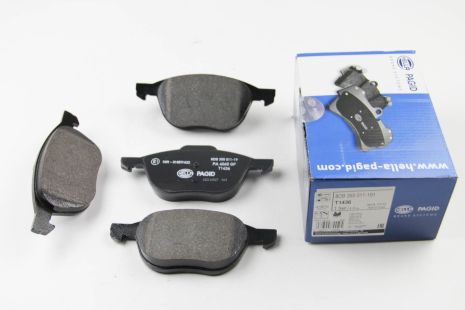 Колодки передние тормозные Ford Focus II 04-/ Mazda Premacy 2.0 05-, HELLA PAGID (8DB355011191)