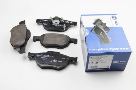 Передні гальма Honda Accord VIII 2.0-2.4 03, Hella Pagid (8DB355010831)