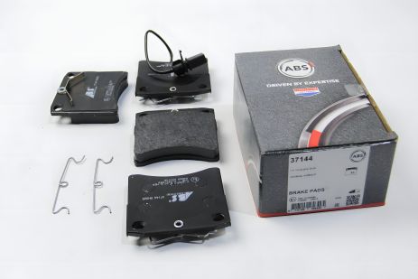 Передние тормозные колодки T4 90-03 с датчиком, ABS (37144)