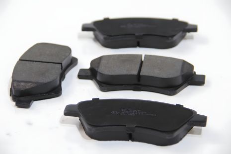 Передние тормозные колодки для Kangoo 4x4 01-, JP Group (4363601810) - Пара