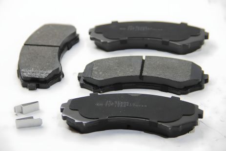 Передні гальмівні колодки Mitsubishi Grandis 04-11/Pajero 90- (sumitomo), JP Group (3963600310)