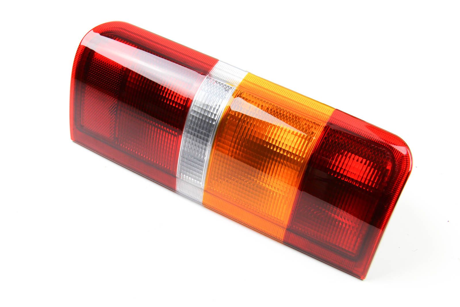 Фонарь задний Ford Transit 86-00 L, BASBUG (BSG30805002) Фонарь задний Ford Transit 86-00 L, BASBUG (BSG30805002)