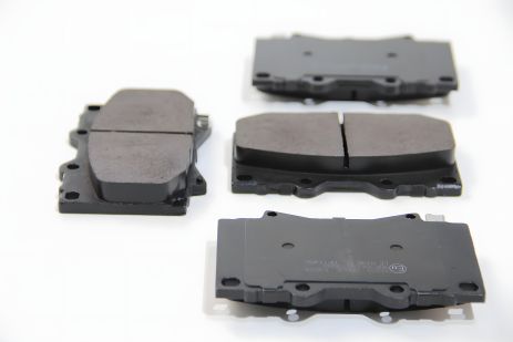 Тормозные колодки для Toyota Land Cruiser/Hilux VII/Lexus GX/ MITSUBISHI PAJERO 01- (sumitomo), A.B.S. (37231)