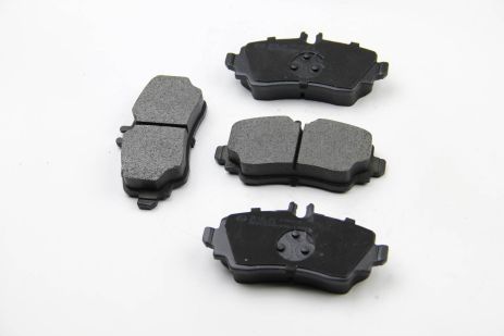 Передні гальма MB Vaneo 02-05 (TRW), Bremsi (BP3015)