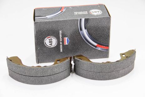 Колодки ручного тормоза Mazda 3 89- (8663) ABS Колодки ручного тормоза Mazda 3 89- (8663) ABS