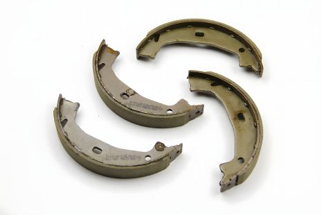 Ручного тормоза колодки BMW 1(E81,E82,E88) 06-13/3(E46,E90) 99-11/Z4 03-09(ATE), Bremsi (GF0079) Ручного тормоза колодки BMW 1(E81,E82,E88) 06-13/3(E46,E90) 99-11/Z4 03-09(ATE), Bremsi (GF0079)