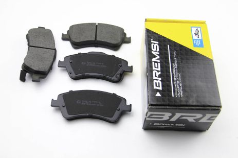 Колодки передние тормозные Toyota Auris 07-12 (bosch) (150,8x62,5x19,5), Bremsi (BP3339) Колодки передние тормозные Toyota Auris 07-12 (bosch) (150,8x62,5x19,5), Bremsi (BP3339)