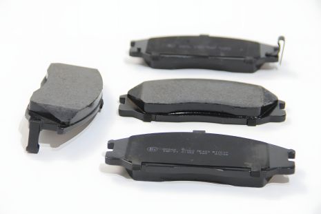 Передние тормозные колодки для Rexton/Korando/Actyon/Kyron/H100/Santa Fe/Rexton 97-, ABS (37242) Передние тормозные колодки для Rexton/Korando/Actyon/Kyron/H100/Santa Fe/Rexton 97-, ABS (37242)