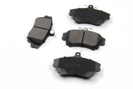 Передние тормозные колодки для MITSUBISHI COLT/SMART FORFOUR/VOLVO S40 I/V40 95-12 (TRW), Bremsi (BP2703)