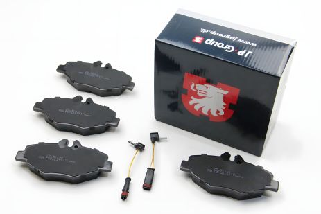 Гальмівні передні колодки W211, JP Group (1363600810)