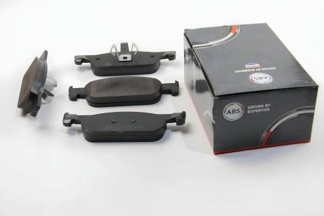 Гальмівні передні колодки (Clio/Symbol/Sandero/ Logan//Sandero 13-), A.B.S (35138) Гальмівні передні колодки (Clio/Symbol/Sandero/ Logan//Sandero 13-), A.B.S (35138)