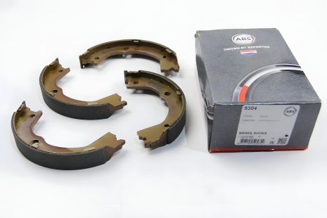 Колодки для ручного тормоза KIA Sorento II 09-/Hyundai Santa FE II 09-12, ABS (9304) Колодки для ручного тормоза KIA Sorento II 09-/Hyundai Santa FE II 09-12, ABS (9304)