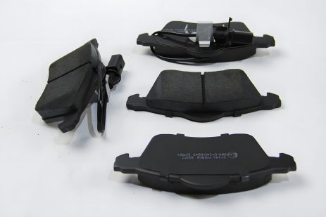 Передние тормозные колодки T4 2.5TDI 96-03 (R15) (с датчиком), от ABS (37143)