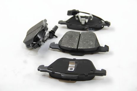 Передние тормозные колодки для T4 1.9/2.4/2.5 D/TDI до 2003 г., JP Group (1163604310)