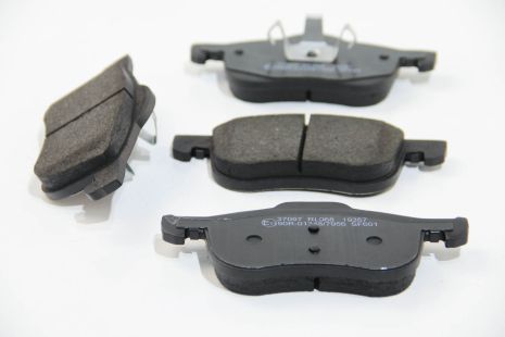 Колодки передні гальмівні Volvo S60/S80/V70/XC70 95-10 (ATE) (ABS 37097), A.B.S. (37097) Колодки передні гальмівні Volvo S60/S80/V70/XC70 95-10 (ATE) (ABS 37097), A.B.S. (37097)