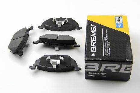 Передние тормозные колодки для Caddy III/Golf V/Octavia/A3 03-, Bremsi (BP2835) Передние тормозные колодки для Caddy III/Golf V/Octavia/A3 03-, Bremsi (BP2835)