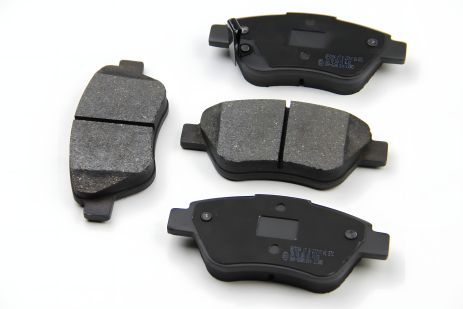 Передні гальмівні колодки Doblo 01- (Bosch) (123x53.3x18), Bremsi (BP3294) Передні гальмівні колодки Doblo 01- (Bosch) (123x53.3x18), Bremsi (BP3294)