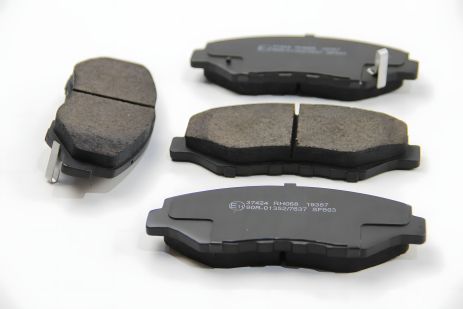 Передние колодки для Honda Civic/CR-V 05-, ABS (37424)