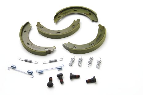 Колодки ручного тормоза Vito (638) 96-03 (с пружинками), Bremsi (GF03051) Колодки ручного тормоза Vito (638) 96-03 (с пружинками), Bremsi (GF03051)