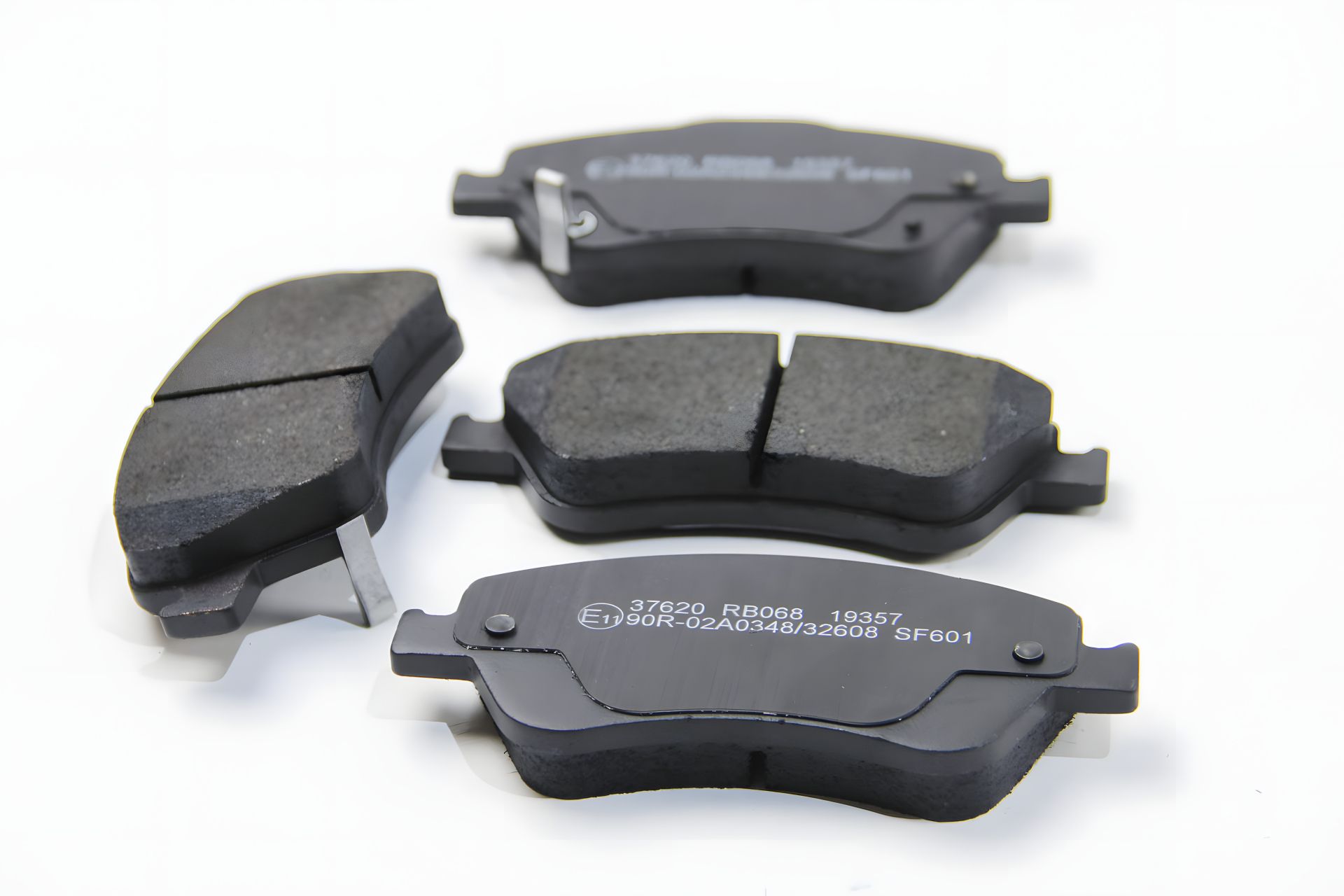 Передние тормозные колодки Toyota Auris 07-12 (bosch), ABS (37620) Передние тормозные колодки Toyota Auris 07-12 (bosch), ABS (37620)