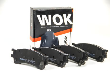 WOKING (P515304) - передні гальмівні колодки Premacy/Protege/323/626/Eunos/Xedos/MX6/Probe 92-05
