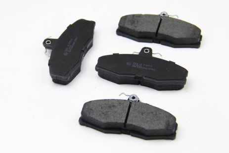 Колодки передние тормозные Ford Sierra 82-93/Skoda Felicia 94-02 (TRW), Bremsi (BP2208) Колодки передние тормозные Ford Sierra 82-93/Skoda Felicia 94-02 (TRW), Bremsi (BP2208)