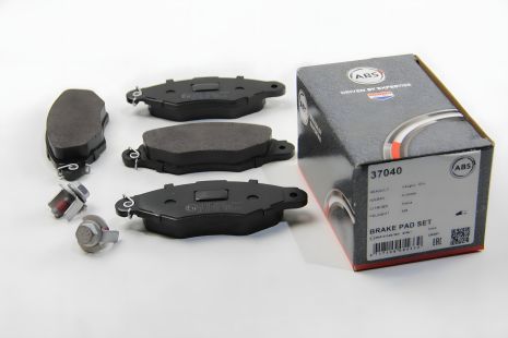 Передние тормозные колодки Kangoo 97-08 (Bosch) (с датчиком), ABS (37040) Передние тормозные колодки Kangoo 97-08 (Bosch) (с датчиком), ABS (37040)