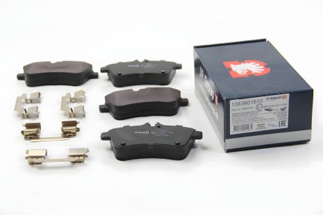 Передні гальмівні колодки MB A/B-class (W169/W245) 04-12 (Lucas), JP Group (1363601610)