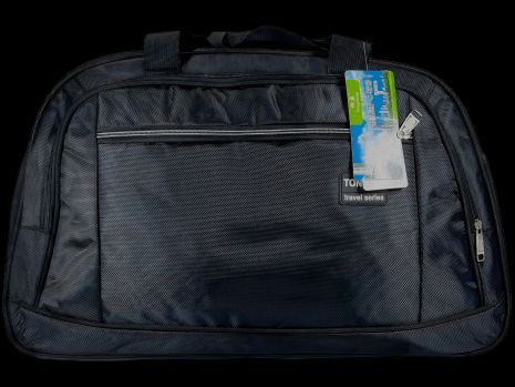 Черная дорожная сумка на 61 л, с тремя отделениями