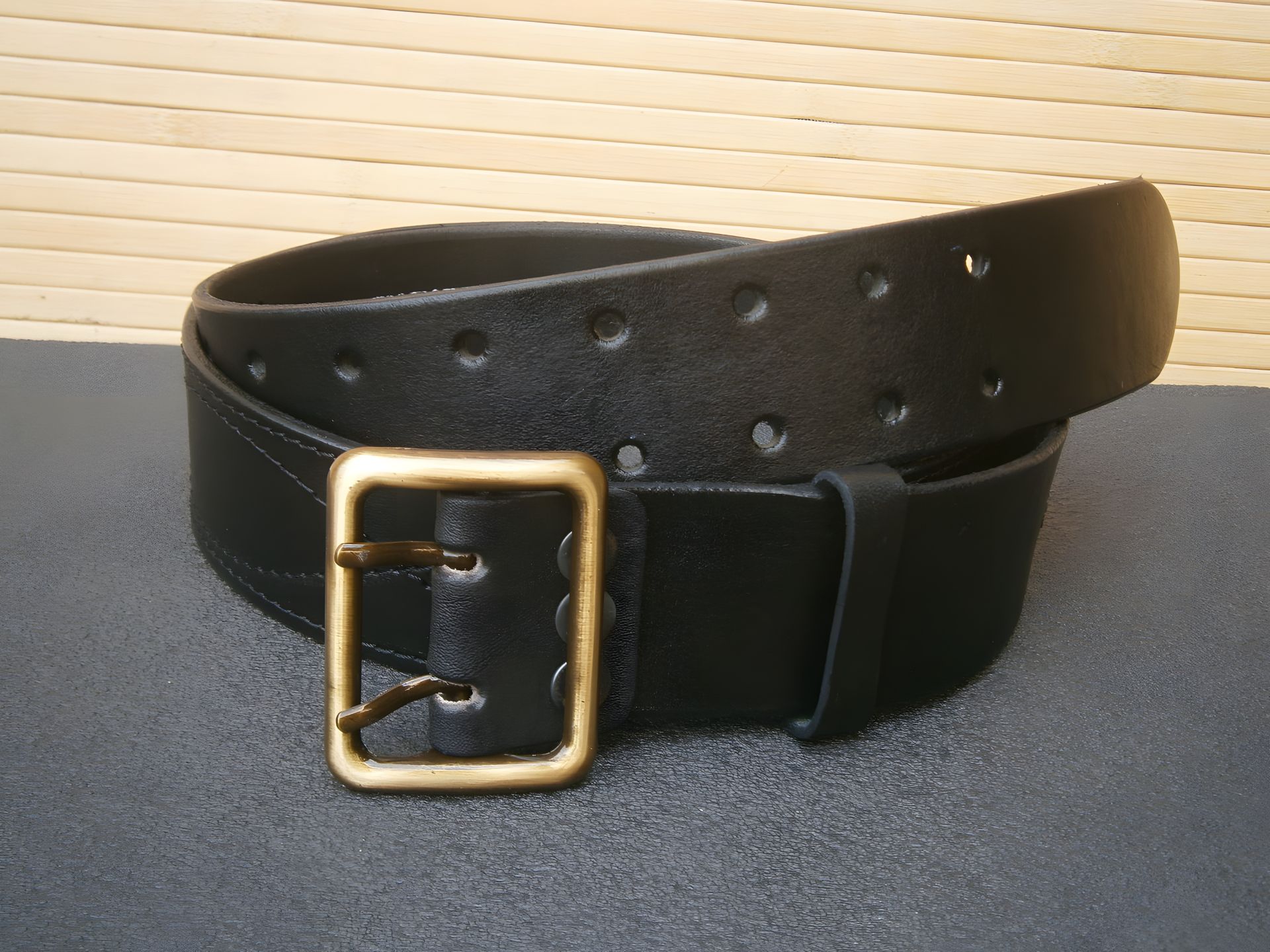 Офицерский ремень из натуральной кожи Премиум Люкс, черный, №3, 130 см Офицерский ремень из натуральной кожи Премиум Люкс, черный, №3, 130 см