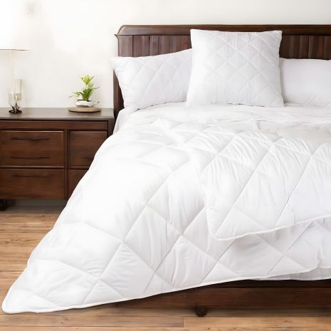 Ковдра ДобраНiч IDEIA антиалергенна, всесезонна, 200х220 см, біла (8-35579*001) Ковдра ДобраНiч IDEIA антиалергенна, всесезонна, 200х220 см, біла (8-35579*001)