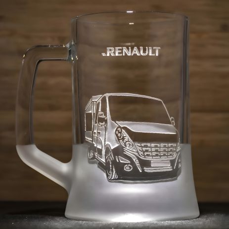 Пивний келих з гравіюванням Renault Master — подарунок для автомобіліста