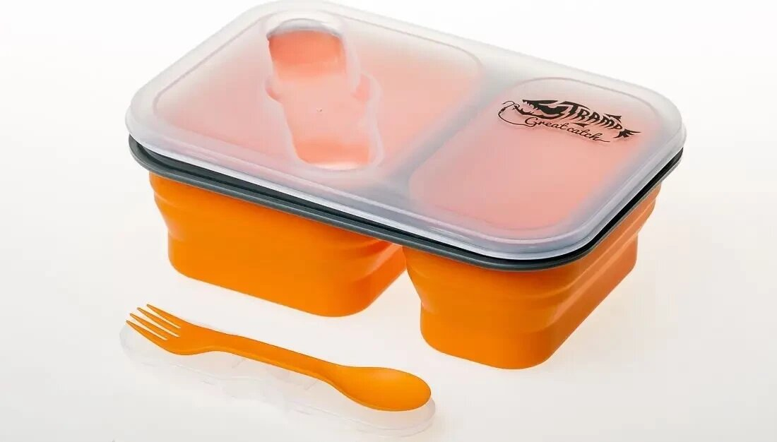 Контейнер для їжі силіконовий на 2 відсіки Tramp TRC-090-ВМ-orange (900ml) з ловилкою Контейнер для їжі силіконовий на 2 відсіки Tramp TRC-090-ВМ-orange (900ml) з ловилкою