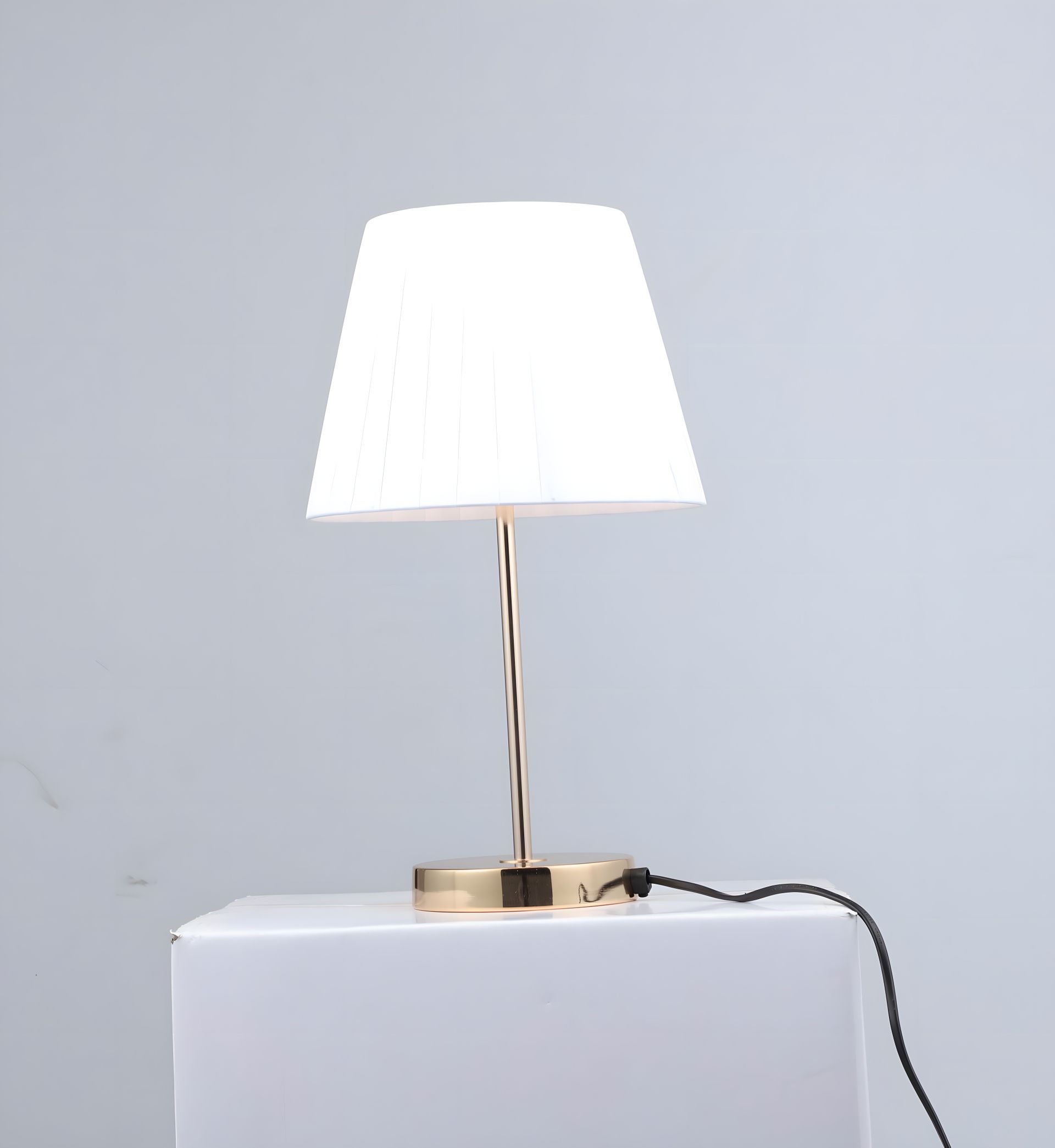 Декоративная настольная лампа Sirius B N6570/1T FGD Декоративная настольная лампа Sirius B N6570/1T FGD