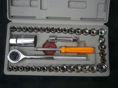 Інструментальний набір Aiwa 40 предметів Інструментальний набір Aiwa 40 предметів