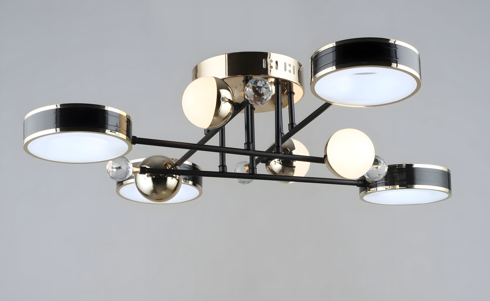 Светодиодная люстра акриловая Sirius B YH1101/4+4 BK+FGD Светодиодная люстра акриловая Sirius B YH1101/4+4 BK+FGD