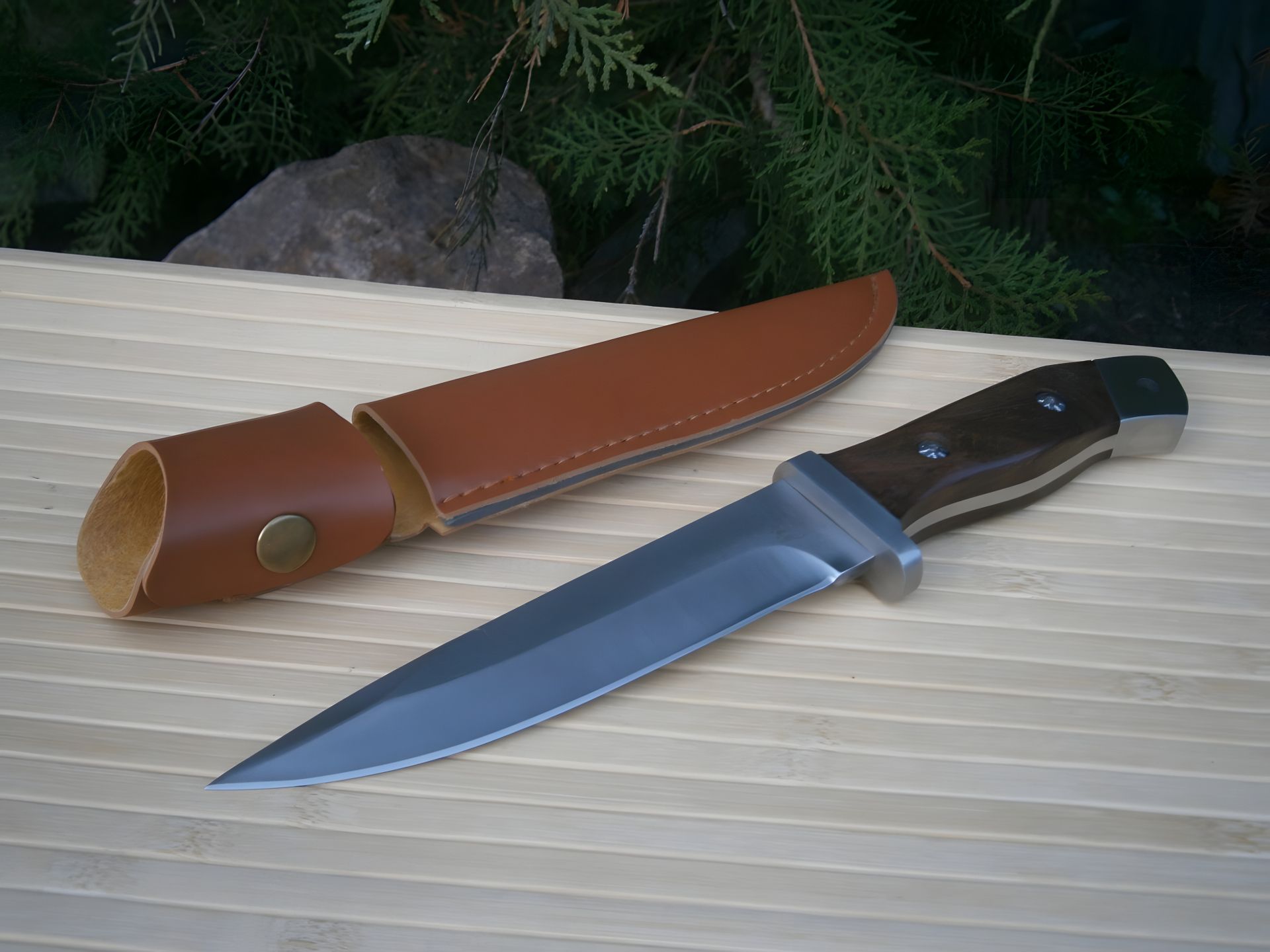 Ніж Wolf FS-136 для туризму, полювання та риболовлі з чохлом, 25 см Ніж Wolf FS-136 для туризму, полювання та риболовлі з чохлом, 25 см