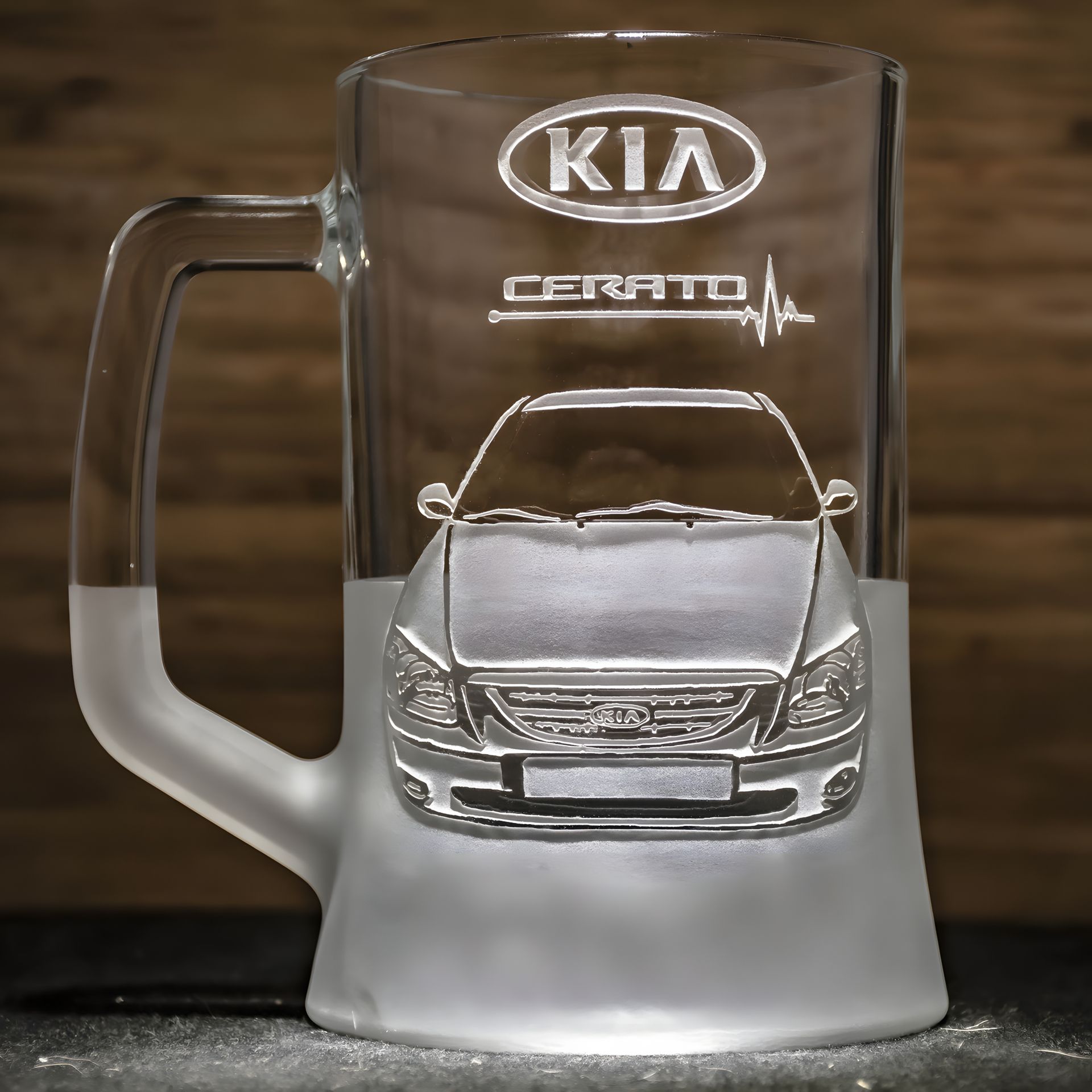 ΠΠΈΠ²Π½ΠΈΠΉ Π±ΠΎΠΊΠ°Π» Π· Π³ΡΠ°Π²ΡΡΠ²Π°Π½Π½ΡΠΌ Kia Cerato - ΠΏΠΎΠ΄Π°ΡΡΠ½ΠΎΠΊ Π΄Π»Ρ Π°Π²ΡΠΎΠ»ΡΠ±ΠΈΡΠ΅Π»Ρ 670 ΠΌΠ» ΠΠΈΠ²Π½ΠΈΠΉ Π±ΠΎΠΊΠ°Π» Π· Π³ΡΠ°Π²ΡΡΠ²Π°Π½Π½ΡΠΌ Kia Cerato - ΠΏΠΎΠ΄Π°ΡΡΠ½ΠΎΠΊ Π΄Π»Ρ Π°Π²ΡΠΎΠ»ΡΠ±ΠΈΡΠ΅Π»Ρ 670 ΠΌΠ»