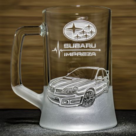 Пивний келих з гравіюванням автомобіля Subaru Impreza Субару Імпреза - подарунок для автомобіліста