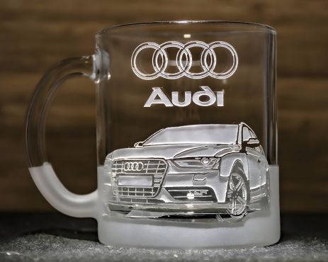 Чайная чашка с гравировкой автомобиля и логотипа Audi A4